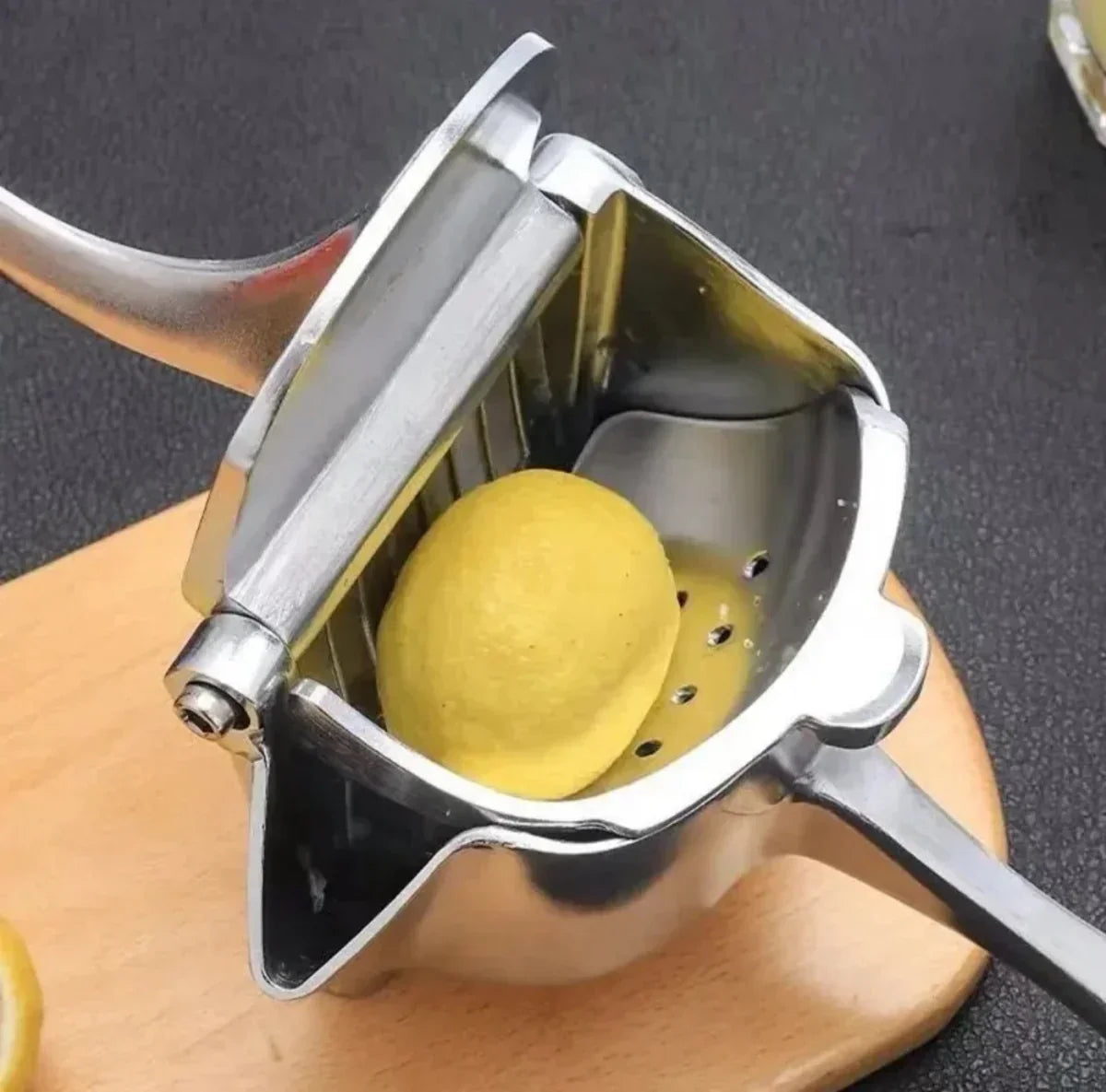 FreshPress – Extraia mais suco das frutas em segundos sem esforço e sem sujeira